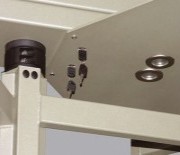 Механическая разблокировка вращения створок ключом в экстренных ситуациях